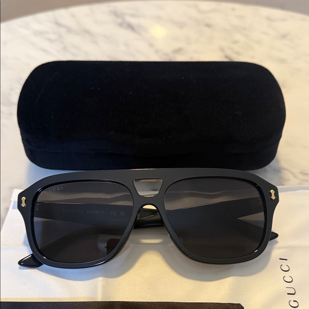 Gucci Dark Gray Sunglasses with Case - Picture 2 of 8